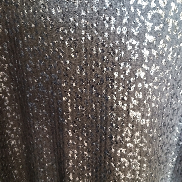 Gray with silver animal print top - Picture 4 of 6